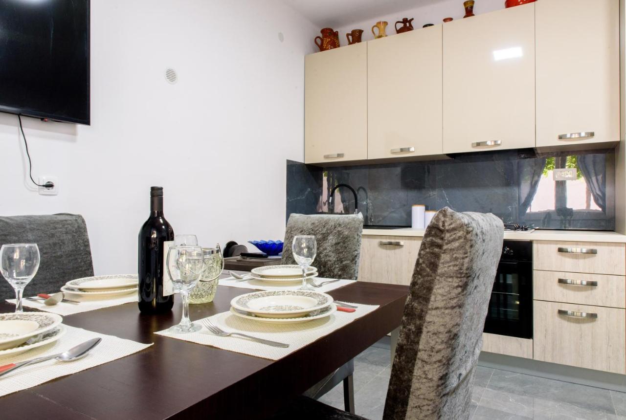 Apartman Lu Jesenice  Exteriér fotografie