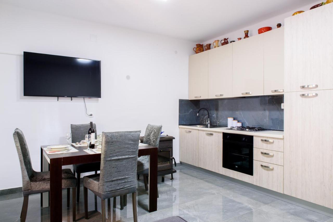 Apartman Lu Jesenice  Exteriér fotografie